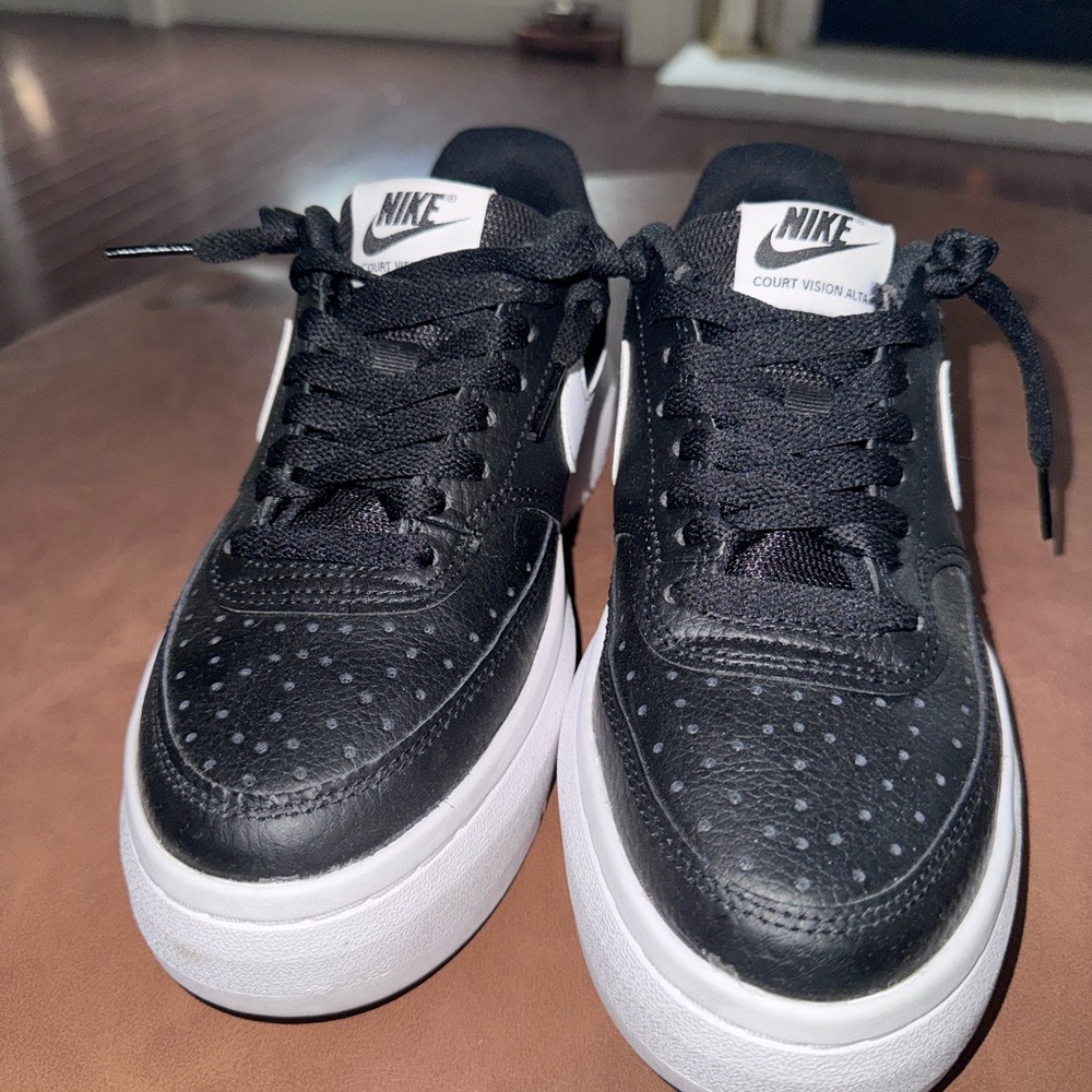 Nike Black and White Platform Sneakers - Picture 3 of 7